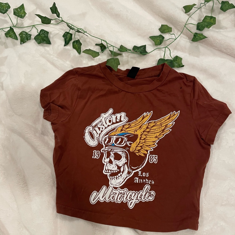 Cute brown y2k shirt
